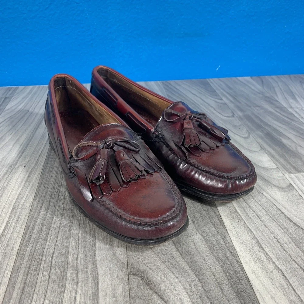 BRAGANO COLE HAAN MEN 10.5 MAROON SLIP-ON TASSLE CASUAL LOAFER DRESS SHOE HEELED